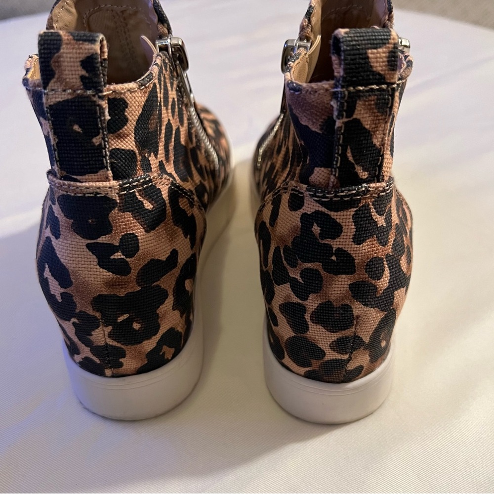 Steve Madden Leopard Print Women's Ankle Boots - Picture 7 of 14